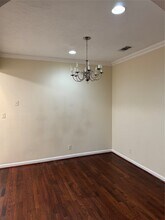 315 Branard St in Houston, TX - Building Photo - Building Photo