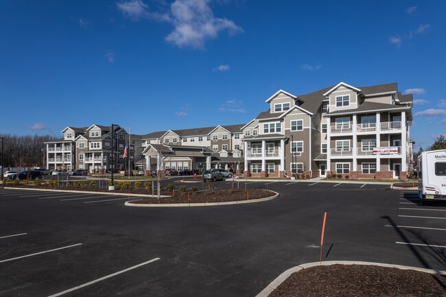 Marlton Gardens in Marlton, NJ - Building Photo - Building Photo