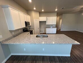 2030 Kenwood Ave in Lubbock, TX - Building Photo - Building Photo