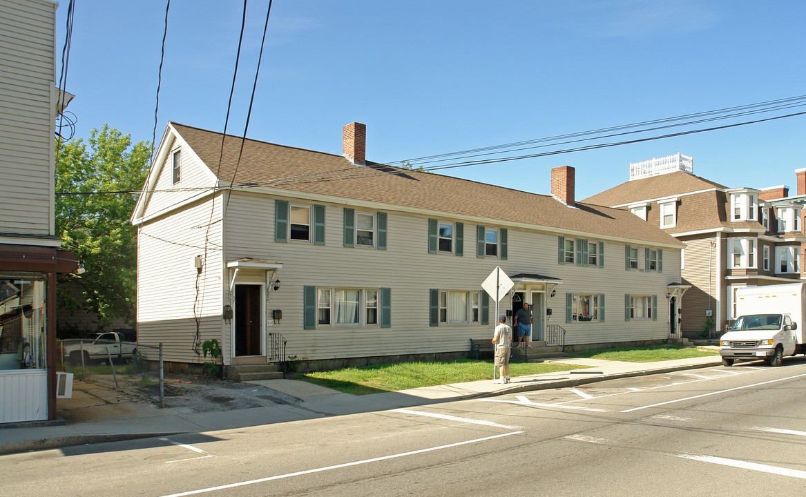 51-57 Temple St in Nashua, NH - Building Photo