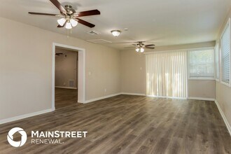 4417 Tuna Dr in Tampa, FL - Building Photo - Building Photo