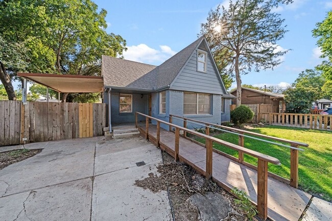 property at 2620 Engle Ave