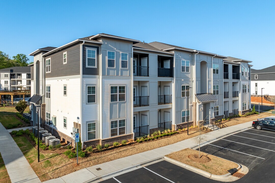 Parkstone at Indian Land in Indian Land, SC - Foto de edificio
