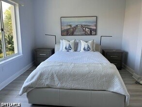 1305 Sweetwater Cove in Naples, FL - Building Photo - Building Photo