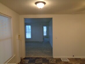 302 E Division St in Vicksburg, MI - Building Photo - Building Photo