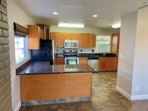 1216 Rose Ave in Modesto, CA - Building Photo - Building Photo