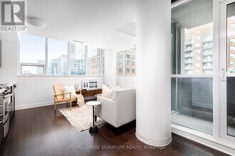 320 Richmond St E in Toronto, ON - Building Photo - Building Photo