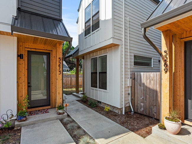 5271 N Oberlin St in Portland, OR - Building Photo - Building Photo