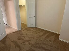 12209 City Skyline Ct in Houston, TX - Building Photo - Building Photo