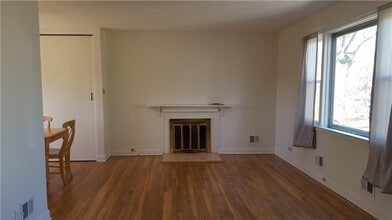 16 Major Appleby Rd in Ardsley, NY - Building Photo - Building Photo