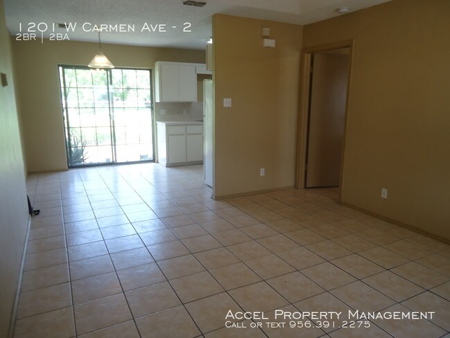 1201 W Carmen Ave-Unit -2 in Edinburg, TX - Building Photo - Building Photo