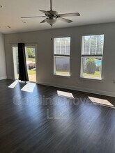 129 Foxbank Cir in Greer, SC - Building Photo - Building Photo