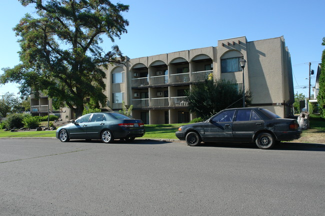 207-211 E Sinto Ave in Spokane, WA - Foto de edificio - Building Photo