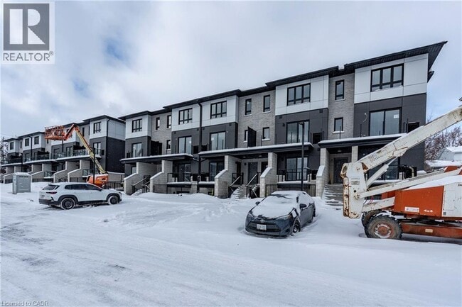 property at 410 Northfield Dr W