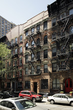 224 E 27th St in New York, NY - Building Photo - Building Photo