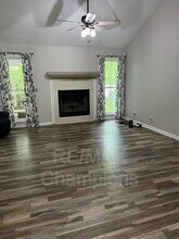 7113 Chaucer Ln in Box Springs, GA - Building Photo - Building Photo