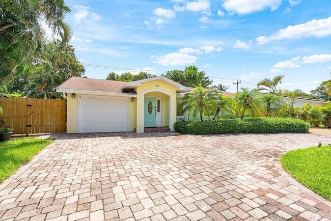 property at 671 Lindell Blvd