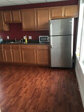 289 Chelsea St, Unit 2 in Boston, MA - Foto de edificio - Building Photo