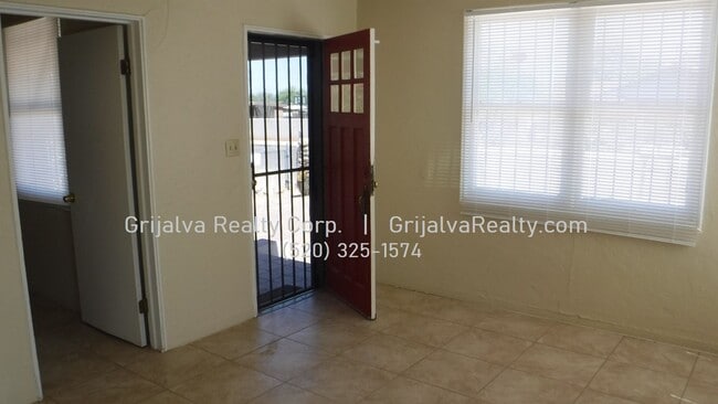 401 W Palmdale St in Tucson, AZ - Building Photo - Building Photo