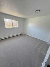 595 Wagner Dr in Battle Creek, MI - Building Photo - Building Photo
