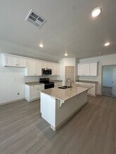 1340 Bajada St in Midland, TX - Building Photo - Building Photo