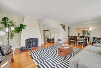 3008 James St in San Diego, CA - Building Photo - Building Photo