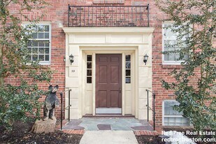 59 Wyman St, Unit 3 in Newton, MA - Building Photo