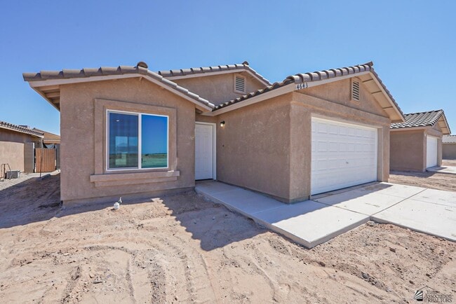 4643 S Desert Willow Wy in Yuma, AZ - Foto de edificio - Building Photo