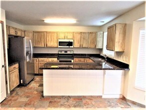 968 Stonehenge in North Salt Lake, UT - Building Photo - Building Photo