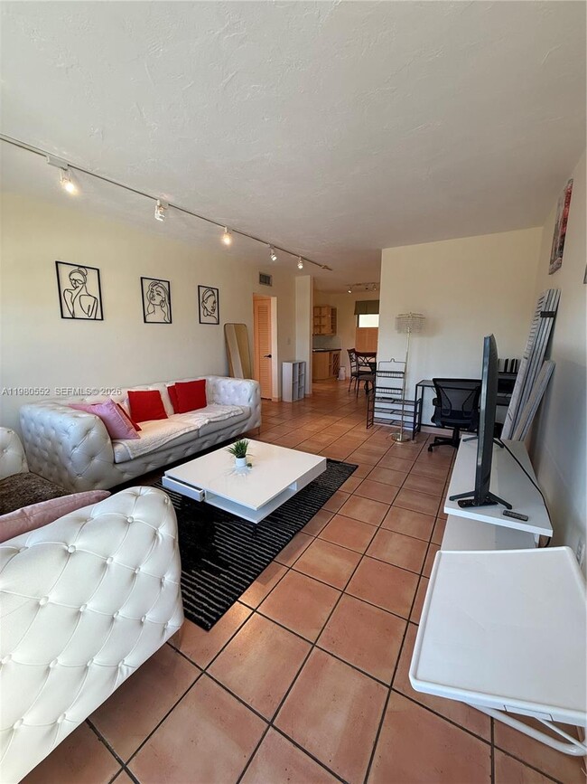 property at 1480 Euclid Ave