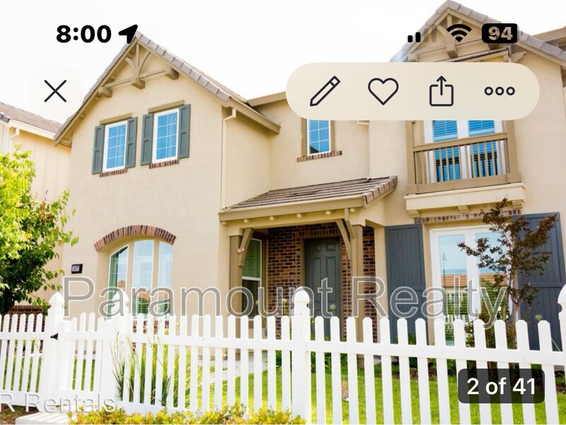 1037 S Central Pkwy in Tracy, CA - Building Photo