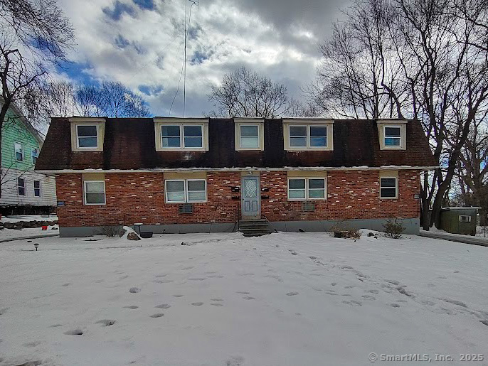 415 Tudor St in Waterbury, CT - Building Photo