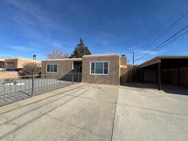 4500 Norma Dr NE in Albuquerque, NM - Building Photo