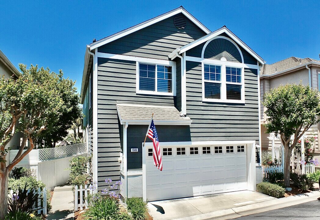 1566 Plymouth Ln in San Pedro, CA - Foto de edificio