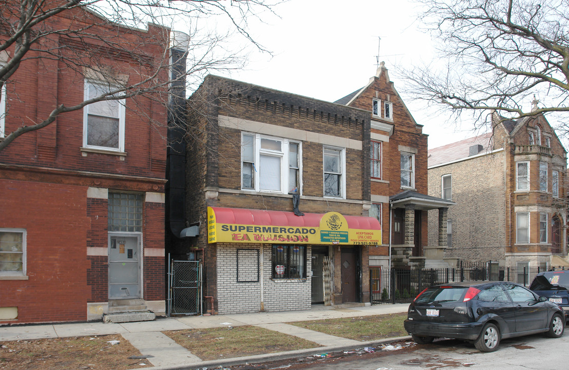 2454 S Trumbull Ave in Chicago, IL - Foto de edificio