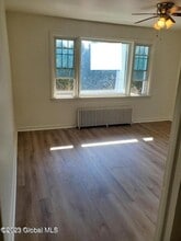 600 1st St in Watervliet, NY - Building Photo - Building Photo