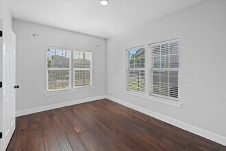 2 Jenkins St in Houston, TX - Building Photo - Building Photo