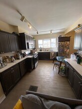 14 Woodmont St in Boston, MA - Foto de edificio - Building Photo