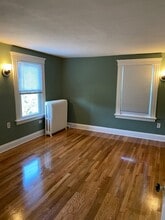 381 Ward St in Wallingford, CT - Building Photo - Building Photo