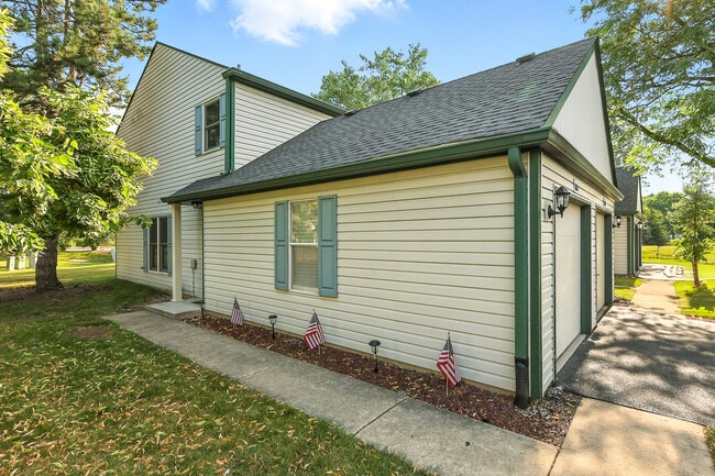property at 2621 Wingate Ct