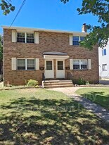 107 Dayton Ave in Collingswood, NJ - Building Photo