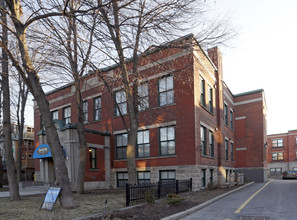 Sandy Hill Apartments in Ottawa, ON - Building Photo - Building Photo