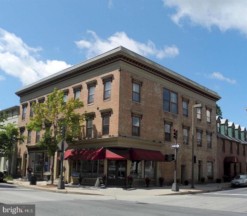 103 S Market St in Frederick, MD - Building Photo