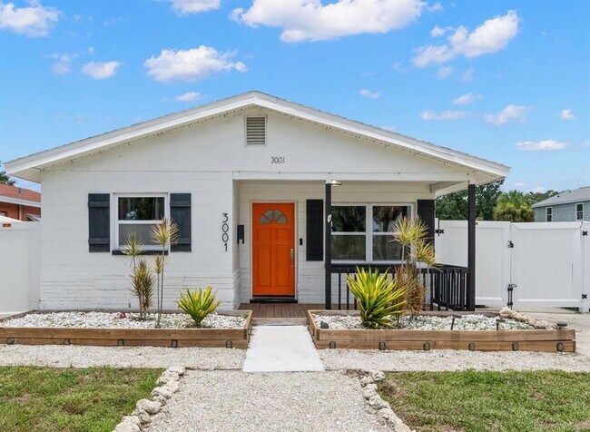 property at 3001 Fairfield Ave S