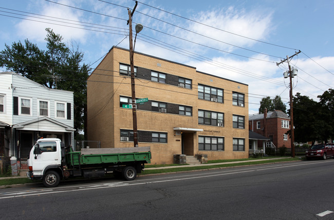 Douglas Terrace in Washington, DC - Building Photo - Building Photo