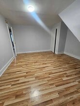 24 N 18th St, Unit #3 in East Orange, NJ - Foto de edificio - Building Photo