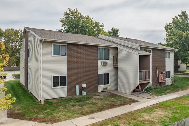 Winterset Park I Apartments in Winterset, IA - Foto de edificio - Building Photo