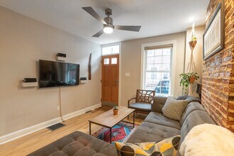 1828 Olive St in Philadelphia, PA - Building Photo - Building Photo
