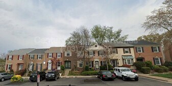 7245 Reservoir Rd in Springfield, VA - Building Photo