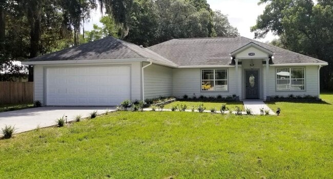 property at 13855 NE 140th St